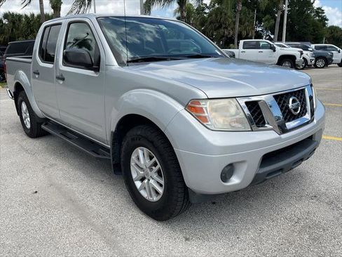 Used 2019 Nissan Frontier SV AWD/4WD image 16