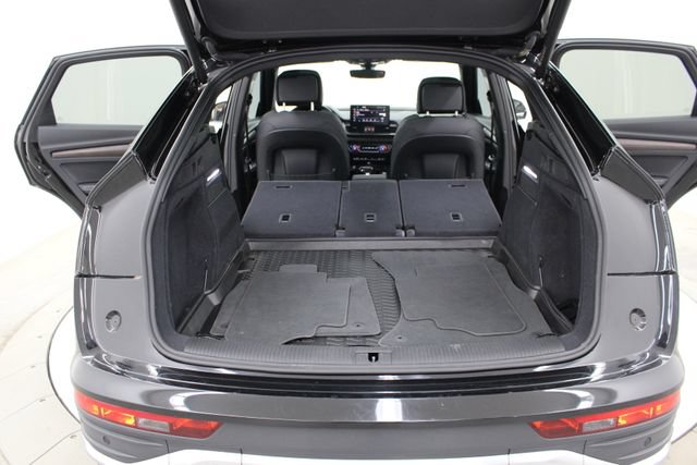 Used 2023 Audi Q5 2.0T Premium Plus w/ Premium Plus Package AWD/4WD image 47