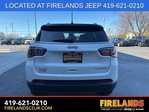 Used 2024 Jeep Compass Limited image 8