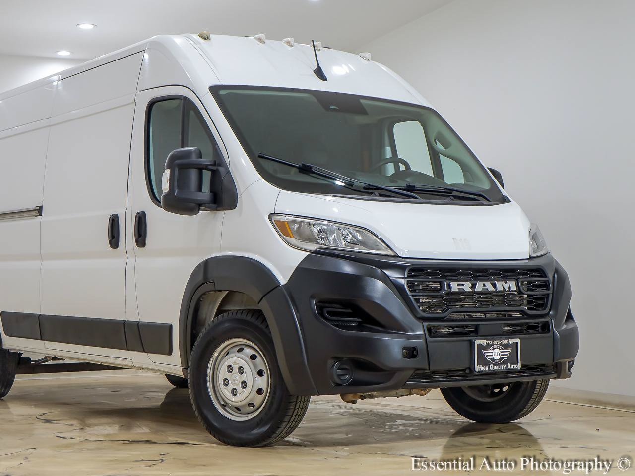 Used 2023 RAM ProMaster 3500 w/ Fleet Safety Group FWD image 2
