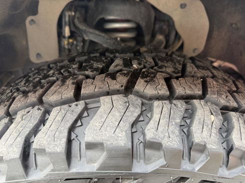 Used 2021 Ford F150 Platinum w/ Equipment Group 701A High image 11