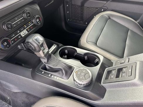 New 2025 Ford Bronco Outer Banks image 29