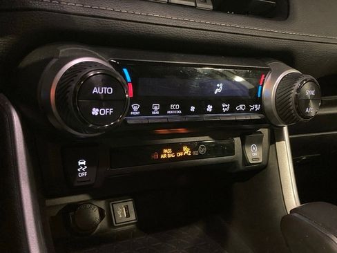 Certified 2023 Toyota RAV4 XLE Premium image 23