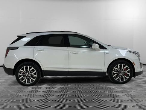Certified 2024 Cadillac XT5 Sportv w/ Technology Package AWD/4WD image 6