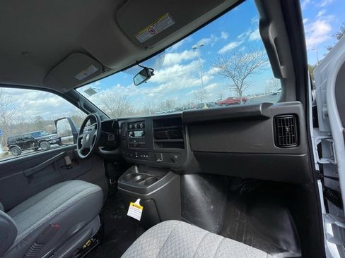New 2026 Chevrolet Express 3500 w/ Power Convenience Package image 10