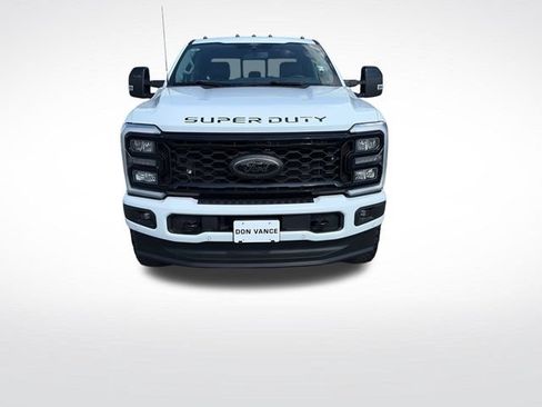 Used 2026 Ford F350 Lariat w/ Tremor Off-Road Package AWD/4WD image 8