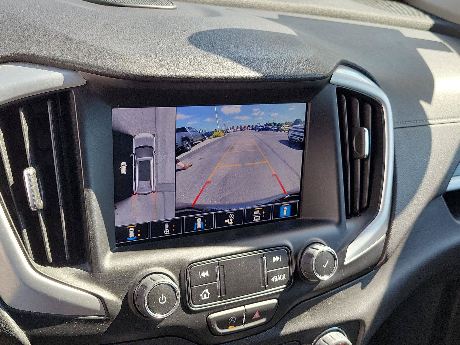 Used 2024 GMC Terrain SLT w/ Infotainment Package II AWD/4WD image 27
