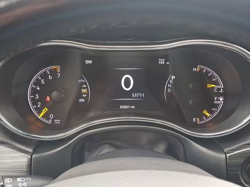 Used 2021 Jeep Grand Cherokee Limited image 23