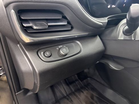 Used 2024 Buick Envista Preferred FWD image 34