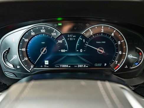 Used 2019 BMW 540i RWD image 30