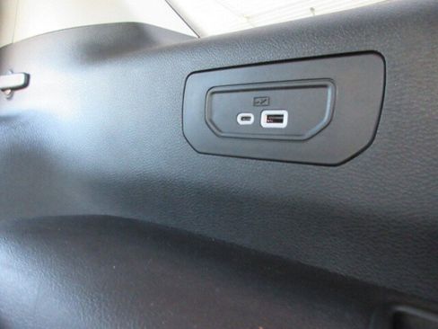 Used 2023 Jeep Grand Cherokee L Limited w/ Trailer Tow Group (B) image 34