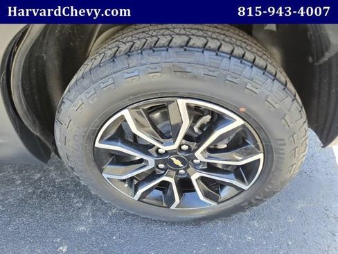 Used 2023 Chevrolet TrailBlazer ACTIV w/ Sun and Liftgate Package AWD/4WD image 45