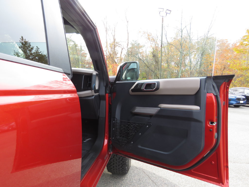 Used 2023 Ford Bronco Wildtrak AWD/4WD image 12