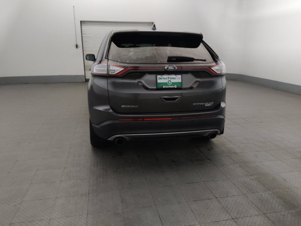 Used 2017 Ford Edge Titanium w/ Equipment Group 301A AWD/4WD image 6