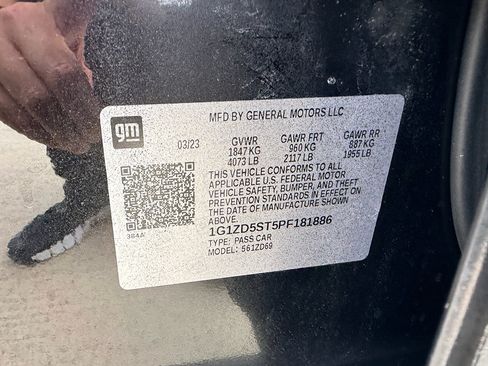 Used 2023 Chevrolet Malibu LT FWD image 29