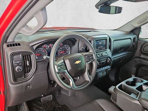 Used 2022 Chevrolet Silverado 1500 Custom w/ Safety Confidence Package RWD image 10