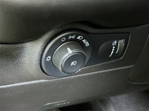 Used 2021 Dodge Durango R/T w/ Blacktop Package image 21