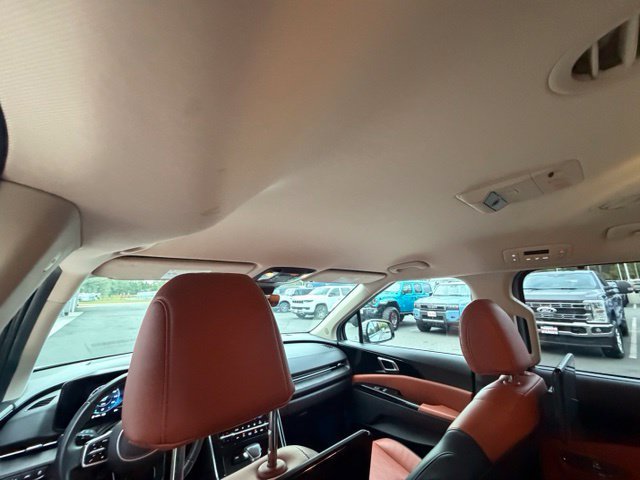 Used 2024 Kia Carnival SX FWD image 15
