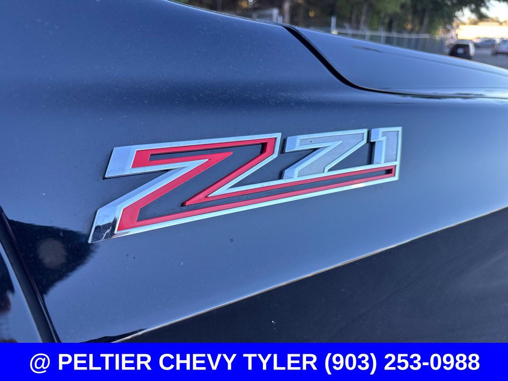 Used 2023 Chevrolet Suburban Z71 w/ Z71 Off-Road Package AWD/4WD image 9
