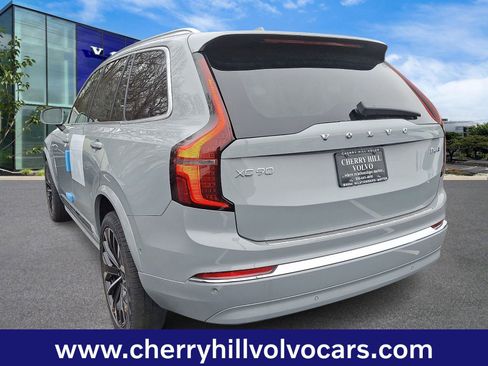 New 2026 Volvo XC90 B6 Plus w/ Protection Package Premier image 3