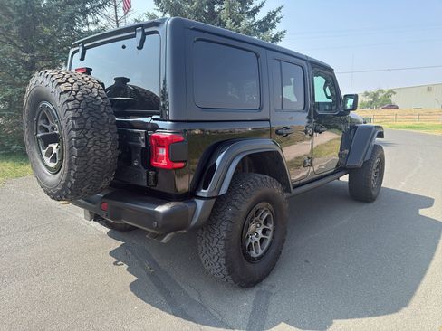 Used 2023 Jeep Wrangler Unlimited Rubicon 392 w/ Xtreme Recon 35" Tire Package image 8