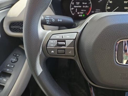 New 2026 Honda HR-V LX image 20