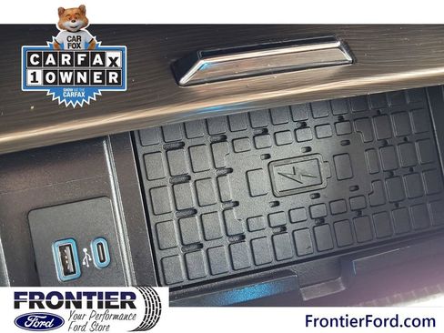 Used 2023 Ford Expedition Max Limited image 23