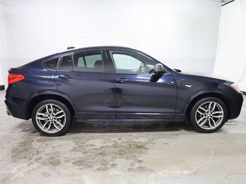 Used 2017 BMW X4 M40i image 10
