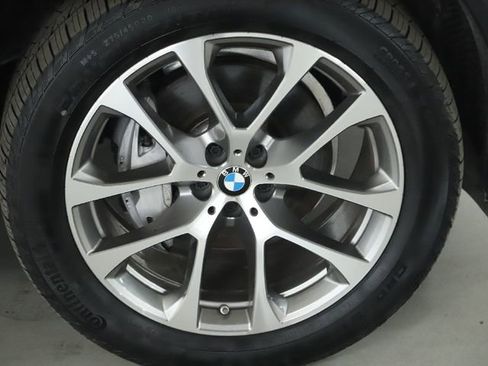 Certified 2025 BMW X5 xDrive40i w/ Premium Package image 10