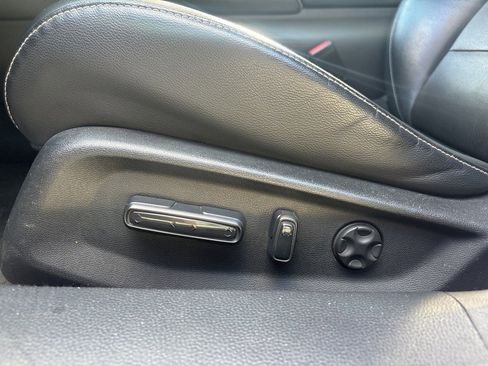 Used 2018 Honda Accord Sport image 8