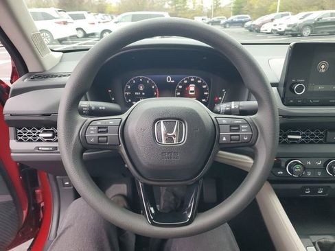 New 2025 Honda Accord SE image 30