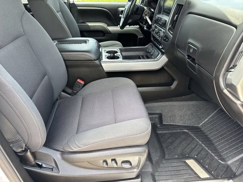 Used 2018 Chevrolet Silverado 1500 LT w/ All Star Edition AWD/4WD image 21