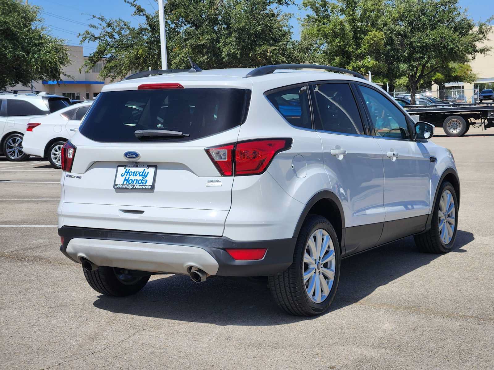 Used 2019 Ford Escape SEL FWD image 6