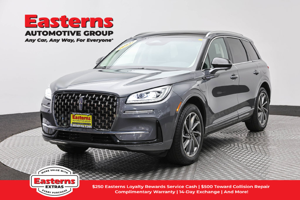 Used 2023 Lincoln Corsair Grand Touring w/ Equipment Group 301A AWD/4WD image 1