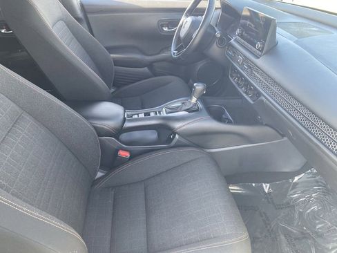 Certified 2023 Honda HR-V Sport image 9