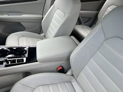 New 2026 Volkswagen Atlas SEL image 21