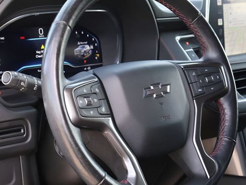 Used 2022 Chevrolet Suburban RST w/ Luxury Package AWD/4WD image 20