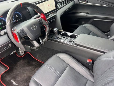 Used 2025 Toyota Camry XSE image 12