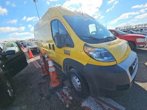 Used 2021 RAM ProMaster 2500 image 3