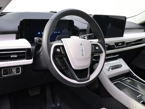 New 2026 Lincoln Aviator Reserve image 11