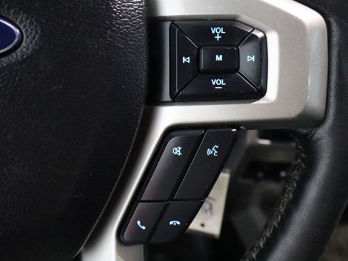 Used 2019 Ford F250 Lariat w/ Lariat Value Package AWD/4WD image 35