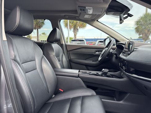 Used 2023 Nissan Rogue SL w/ SL Premium Package FWD image 23