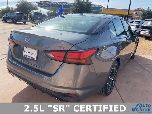 Used 2024 Nissan Altima 2.5 SR image 7