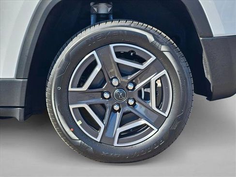 New 2026 Jeep Cherokee Limited AWD/4WD image 11