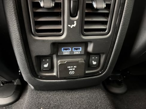 Used 2024 Dodge Durango SRT AWD/4WD image 18
