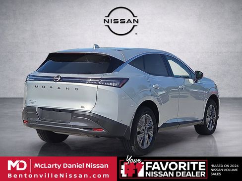 Used 2025 Nissan Murano SL AWD/4WD image 5