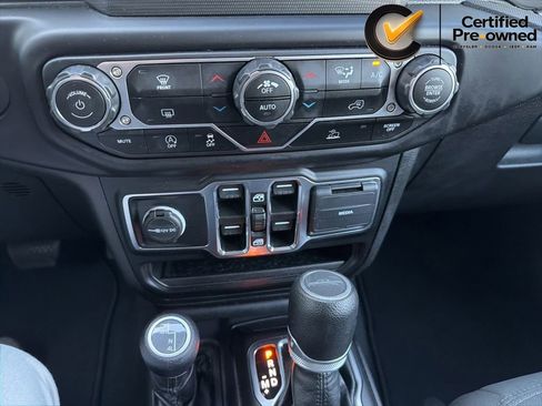 Used 2022 Jeep Gladiator Sport AWD/4WD image 73