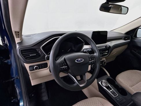 Used 2020 Ford Escape SE FWD image 9