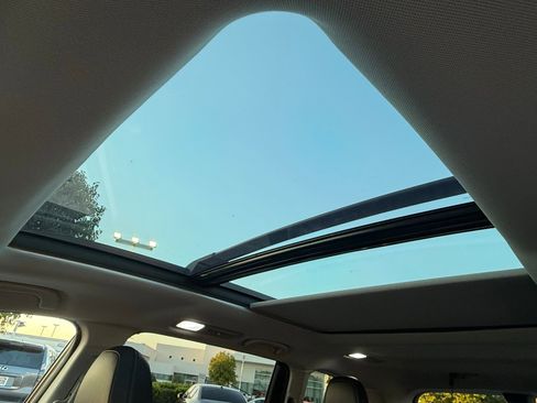 Used 2023 Subaru Ascent Touring image 24