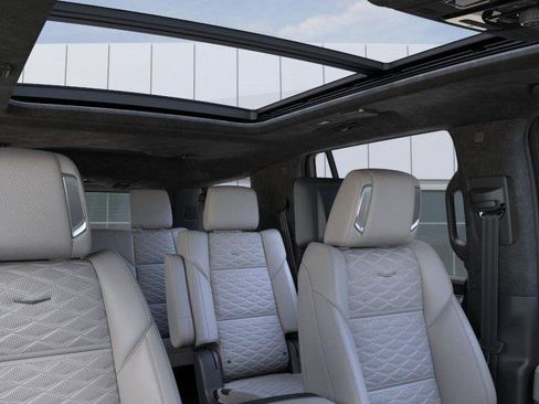 New 2026 Cadillac Escalade V w/ LPO, ONYX Package AWD/4WD image 24